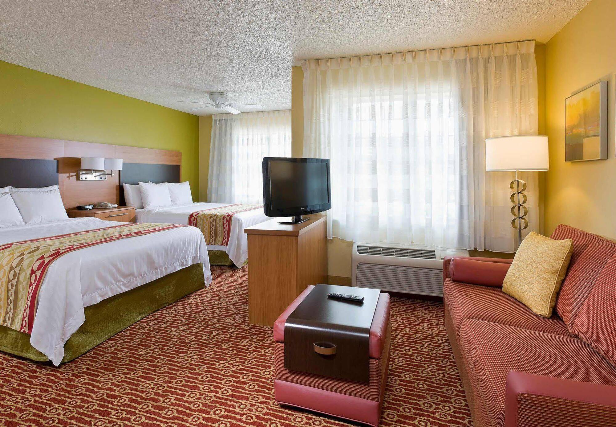 Towneplace Suites By Marriott Dallas בדפורד מראה חיצוני תמונה